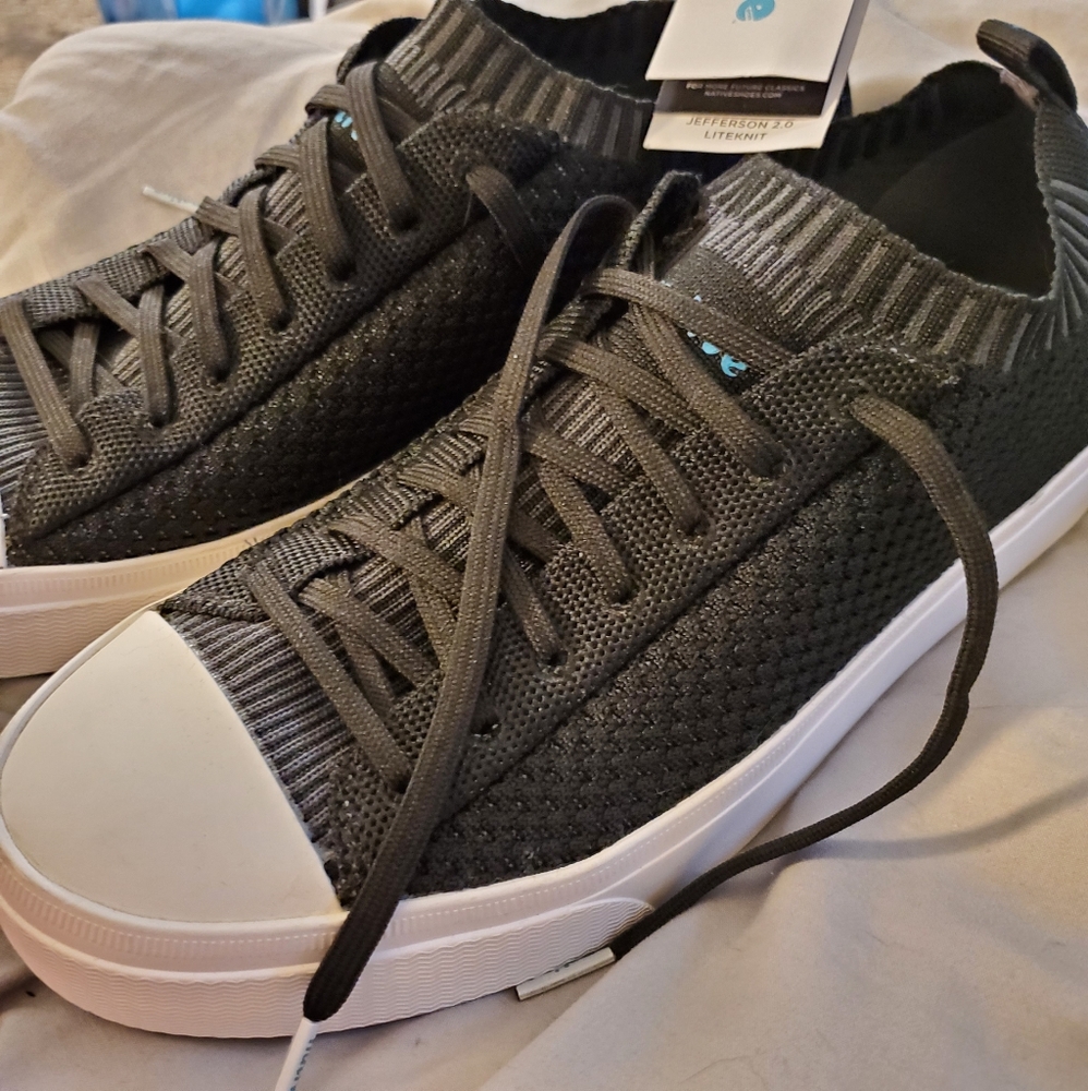 Native Jefferson 2.0 liteknit size 11fem. 9 male